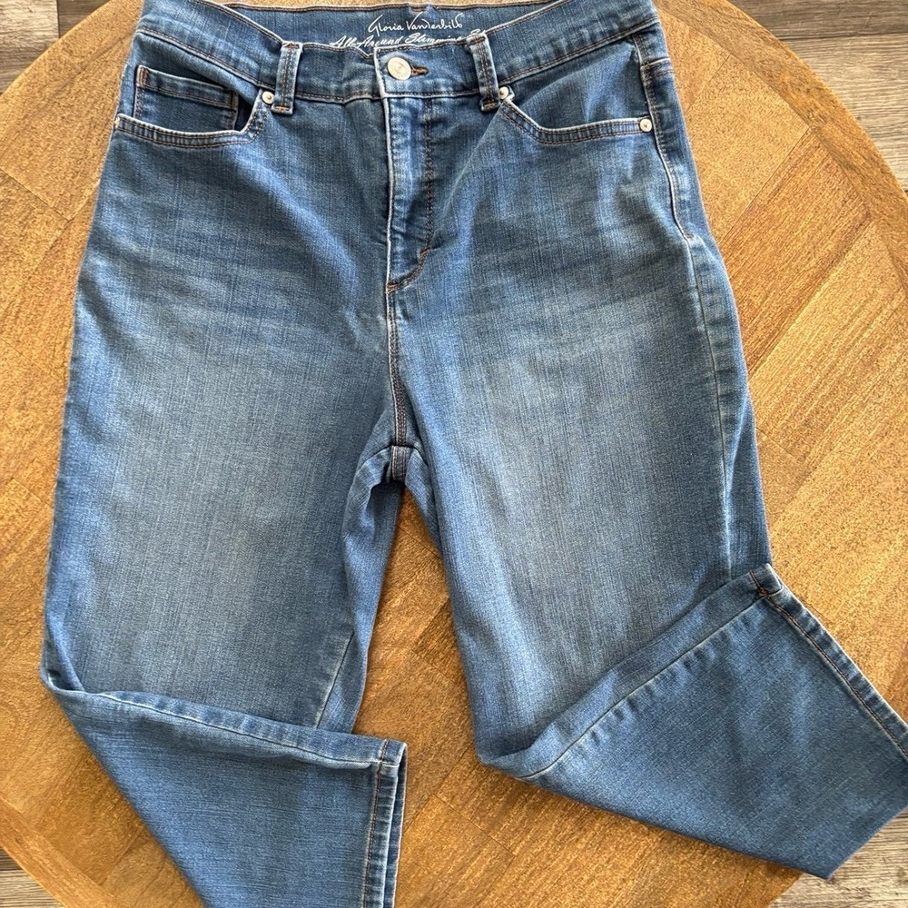 Gloria Vanderbilt Amanda Capri Jeans Size 8